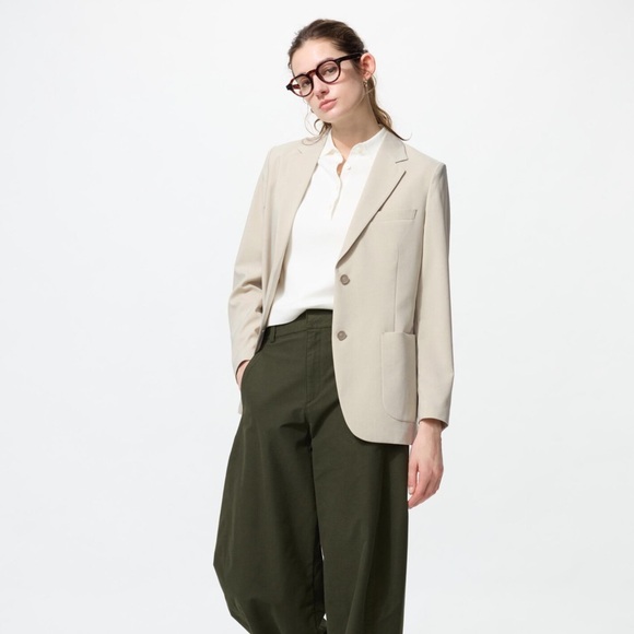 NWT Uniqlo Women AirSense Jacket Blazer | Beige | Size S - Picture 2 of 8